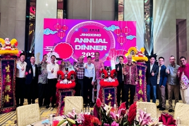 龙行千里 不忘初心 | 景兴纸业全资子公司景兴控股（马）有限公司年会盛典点燃2024！